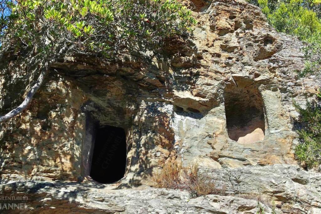Ferula Romantica Mansarda Tra Fiumi E Montagne Sardegna Seulo Luaran gambar